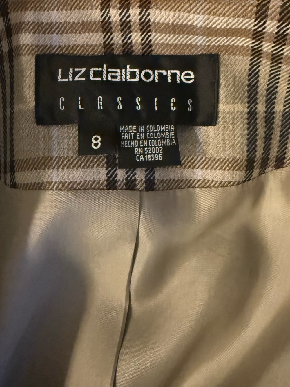 Liz Claiborne Plaid Blazer with Brown Contrast Collar - Picture 7 of 9